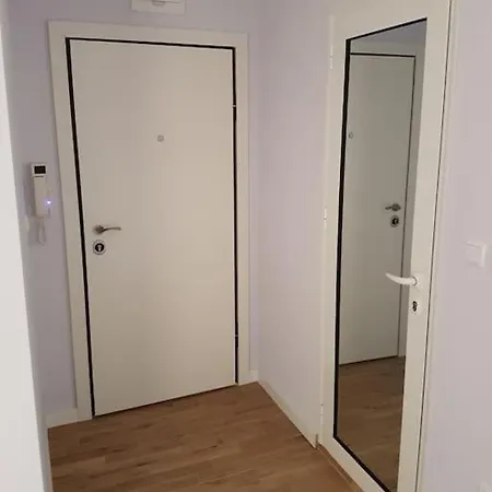 Apartment Sunny Near Mall Plovdiv